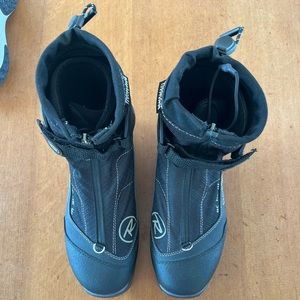 Rossignol - BC H6 W - All Terrain Cross Country Ski Boots- Size 42